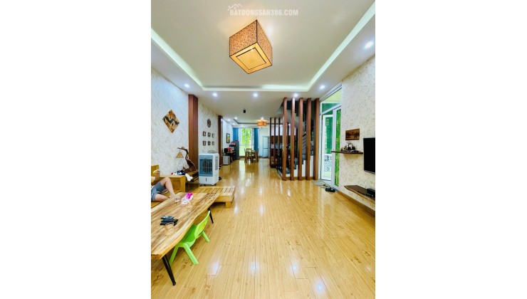 BÁN NHÀ 5 TẦNG DT 92M2 NGÕ Ô TÔ TRÁNH PHỐ ĐẠI ĐỒNG HOÀNG MAI