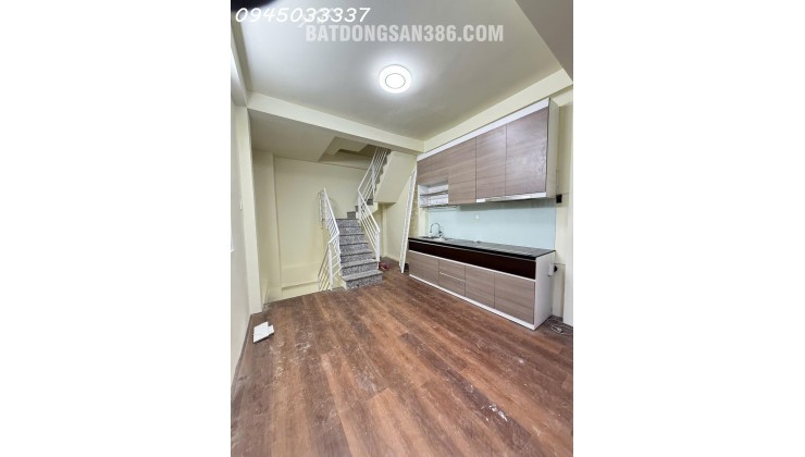 BÁN NHÀ MẶT TIỀN ĐƯỜNG SỐ LÝ PHỤC MAN Q7 – NGANG 3.5m – 5 TẦNG GIẢM CÒN 4.3 TỶ