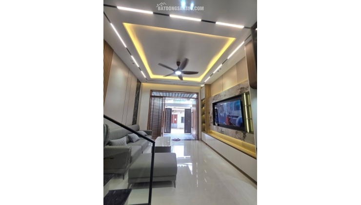 Chào bán nhà vừa hoàn thiện xong xây mới 100% Kiệt Hoàng Văn Thái
