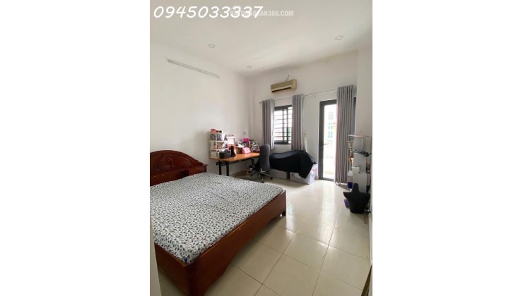 BÁN NHÀ HXH LÂM VĂN BỀN, QUẬN 7 – 78M² (3.9M X 20M) – 4 TẦNG BTCT – GIÁ 9.5 TỶ (THẤP HƠN THỊ TRƯỜNG 1 TỶ) 