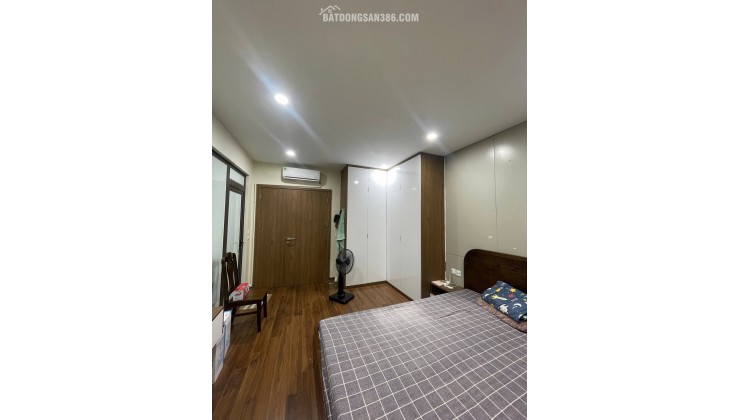 NHÀ 7 TẦNG THANG MÁY FULL NỘI THẤT KINH DOANH PHỐ TRẦN THÁI TÔNG CẦU GIẤY