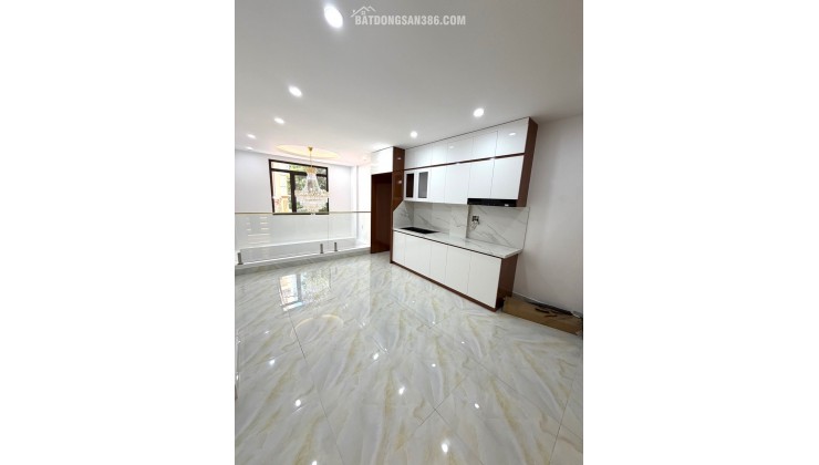 Nhà gần Chợ Trương Định_ 4 TẦNG – 48M2_ MẶT HƠN 3M – 2 THOÁNG_ GẦN Ô TÔ