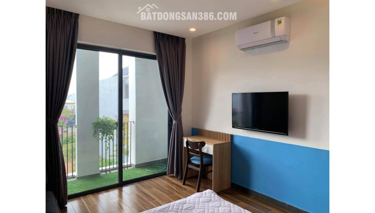 Toà căn hộ 4 tầng 1 tum - ngay khu đô thị sinh thái Hòa Xuân