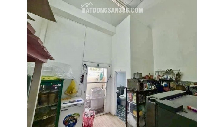BÁN NHÀ GẦN HẺM XE HƠI – CẦU RẠCH ÔNG – P.1 QUẬN 8 – 65M² – NHỈNH 6 TỶ- LH 0784968131