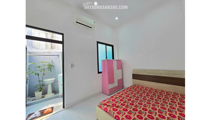 Bán nhà 2 tầng kiệt Trần Cao Vân - Đi bộ tắm biển