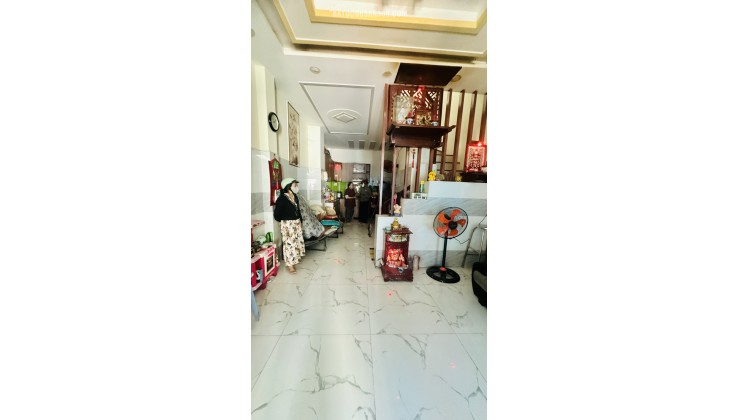 BÁN NHÀ HẺM XE HƠI - BÌNH ĐÔNG, QUẬN 8 - 3 TẦNG - 4PN - NHỈNH 5 TỶ - GỌI NGAY 0784968131