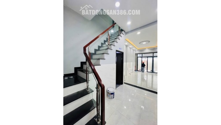 BÁN NHÀ MẶT TIỀN HẺM KINH DOANH MINH PHỤNG  QUẬN 11 ( 34m2 - 2 tầng ) Giá 7.1 Tỷ.