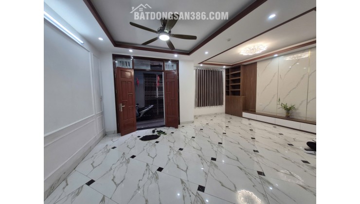 NHÀ MỚI 5 TẦNG LÔ GÓC NGÕ VĂN HƯƠNG ĐỐNG ĐA GIÁ 11,66 TỶ TL