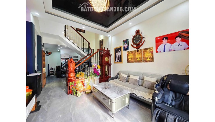 NHÀ 3 TẦNG 3 MÊ KIÊN CỐ – K500 TÔN ĐẢN – FULL NỘI THẤT