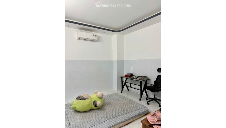Nhà 3 tầng còn mới – Kiệt ô tô 5m – Gần đường Nguyễn Phước Nguyên