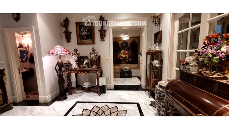 BIỆT THỰ LÔ GÓC 305M2 VIEW HỒ TÂY Ô TÔ TRÁNH PHỐ TỪ HOA TÂY HỒ