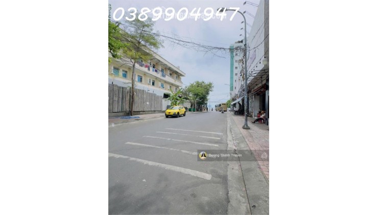 Bán nhà 2 tầng mặt tiền Đoàn Trần Nghiệp cách biển Hòn Chồng chỉ 200m, dòng tiền 11tr/tháng, 13,5tỷ