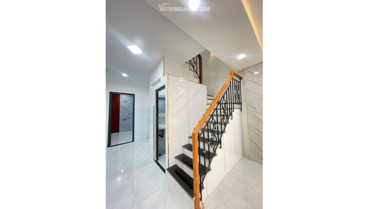 MẶT HẺM XE TẢI Q.8 – 4 tầng BTCT 50M²– 5PN – đỗ oto thoải mái, chỉ hơn 5T