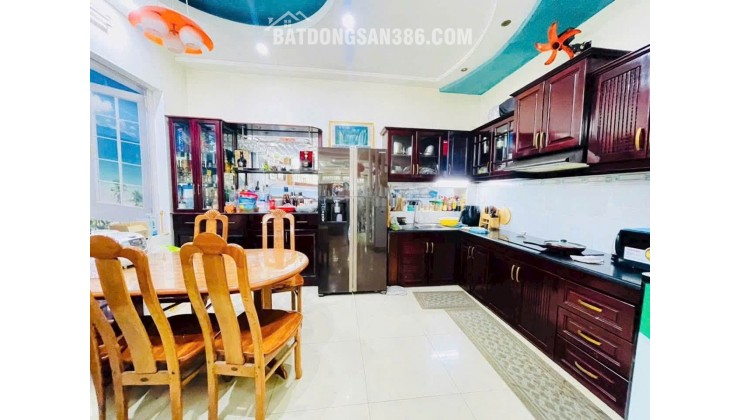 SÁT VÒNG XOAY HÀNG XANH, BÌNH THẠNH, 4 TẦNG, 4.5 x 14.5, NHỈNH 13 TỶ