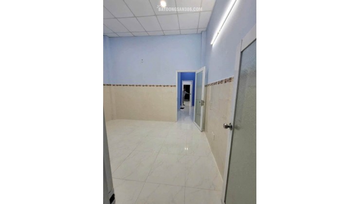 Tân Bình Lý Thường Kiệt, phường Tân Hoà , nhà 2 tầng BTCT