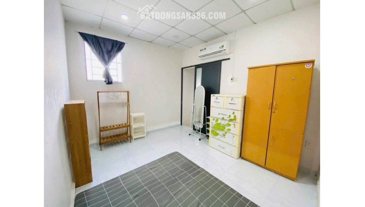 Nhà đẹp -P.TS.Hoà-Nhà 3 Tầng-Phạm Văn Hai-Hẻm Thông Thoáng.
