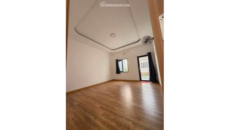 Nhà 2 tầng ngay Tân Bình-Nguyễn Trọng Tuyển-P.Tân Sơn Hoà
