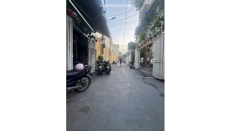 Bán cần bán gấp lô đất tặng nhà cấp 4 kiệt 64 trần đình tri phường liên chiểu TP Đà Nẵng
