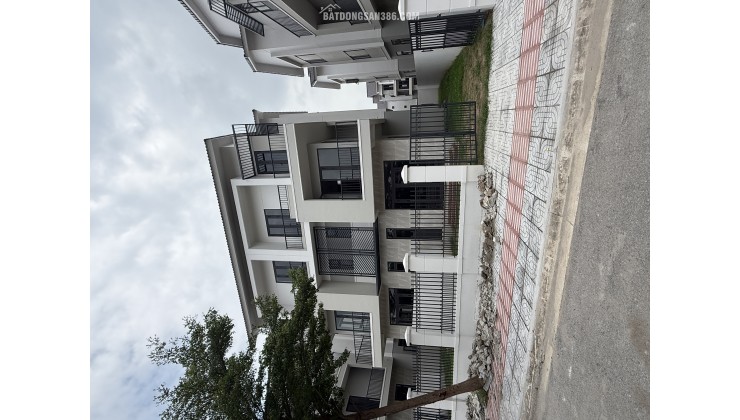 biệt thự song lập,phù hợp kđầu tư kinh doanh ,cho thuê