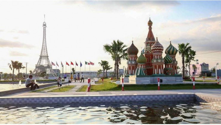 Bán Đất nền Long AN đối diệ  7 kỳ quan thế giới 150 m2 giá 2,2 tỷ còn thương lượng