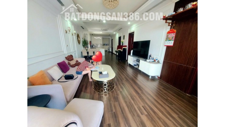 Royal City Nguyễn Trãi 124 m2  T30 16.6 tỷ Thanh Xuân CĂN HỘ CAO CẤP – CC ROYAL CITY – FULL NỘI THẤT – CĂN VÒM 2 BAN CÔNG SIÊU RỘNG VÀ THOÁNG