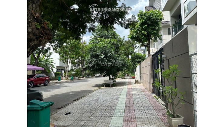 CHO THUÊ ĐẤT MẶT TIỀN ĐƯỜNG SỐ 8 – ĐỐI DIỆN RMIT, QUẬN 7