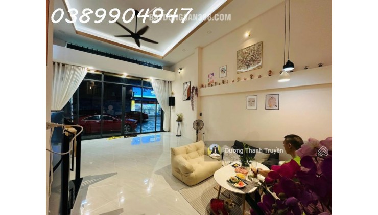 BÁN NHÀ PHỐ 4 TẦNG MẶT TIỀN ĐƯỜNG BÀ TRIỆU CẠNH GA NHA TRANG VỊ TRÍ KINH DOANH CÓ DÒNG TIỀN THUÊ 25 TRIỆU/THÁNG SỔ HỒNG CHÍNH CHỦ GIÁ 12 TỶ 500 TRIỆU