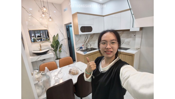 Nhà như biệt thự, 3 tầng tại Phú Thọ Hòa chỉ nhỉnh 6Đ