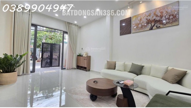 Siêu phẩm nhà đẹp 3 tầng mặt tiền số 56 đường Đồng Nai - TP Nha Trang - giá 11,9 tỷ.