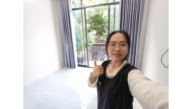 Nhà như biệt thự, 3 tầng tại Phú Thọ Hòa chỉ nhỉnh 6Đ
