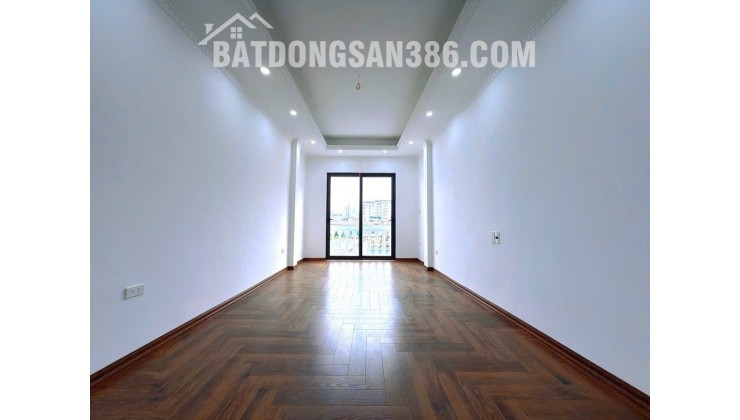 8,2 tỷ x 6 Tầng Xây Mới Phố Thái Thịnh Sổ Đỏ 31m2 Trung Tâm Đống Đa 
Gần Hồ Hoàng Cầu Vành Đai Chợ