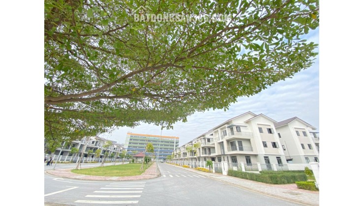  BIỆT THỰ SONG LẬP SÁT CỔNG CHÍNH – VỊ TRÍ ĐẶC BIỆT TẠI CENTA RIVERSIDE
