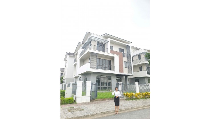 HÀNG HIẾM – BIỆT THỰ ĐƠN LẬP 300M VIEW CÔNG VIÊN – SỔ ĐỎ SẴN – CHỈ 30,472 TỶ!