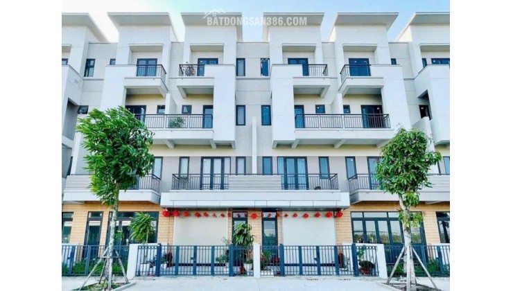 6,383 TỶ – SỞ HỮU NHÀ 4 TẦNG, CÁCH HỒ TÂY 14KM TRÊN CAO TỐC 10 LÀN XE
