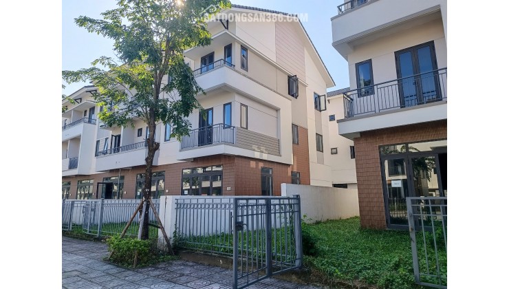 Mua ngay kẻo bỏ lỡ duy nhất 1 căn nhà phố 3 tầng 120m2 giá 60tr/m2