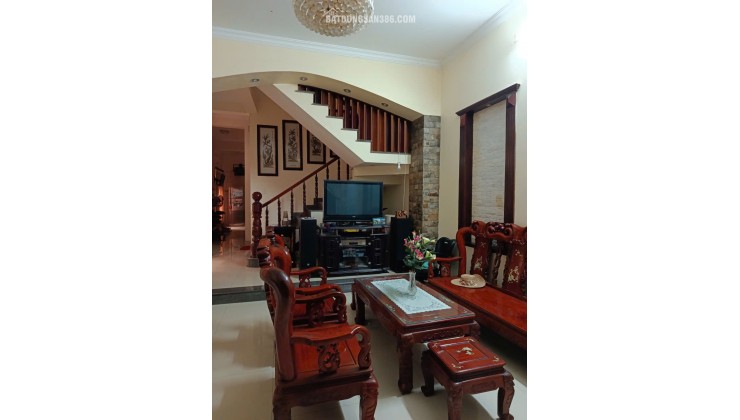 BÁN NHÀ 15/2A (SỐ CŨ 19) NGUYỄN BỈNH KHIÊM, P.VŨNG TÀU, HOÀN CÔNG 224M2. LH:0982230297