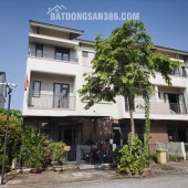Bán nhà phố 3 tầng kdt Centa City Vsip Bắc Ninh Chỉ hơn 6đ