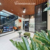 Nhà 2 tầng gần biển Nguyễn Tất Thành kiệt 814 TRần Cao Vân