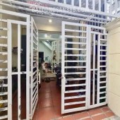 BÁN NHÀ GẦN HẺM XE HƠI – CẦU RẠCH ÔNG – P.1 QUẬN 8 – 65M² – NHỈNH 6 TỶ- LH 0784968131