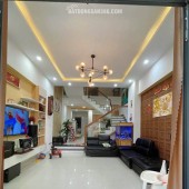 Nhà 3 tầng 3 mê MT đường Xuân Hoà 2 - Gía rẽ hơn nhà kiệt