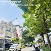Bán CHDV Đường Lê Thị Chợ, Quận 7, DT 213M2, 5 Tầng có TM, giá 42 tỷ