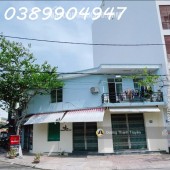 Bán nhà 2 tầng mặt tiền Đoàn Trần Nghiệp cách biển Hòn Chồng chỉ 200m, dòng tiền 11tr/tháng, 13,5tỷ