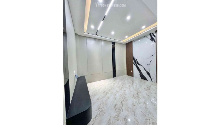 HÀNG HIẾM -NHÀ Ô TÔ ĐỖ CỬA TẠI TDC VINHOMES RIVERSIDE 4 TẦNG