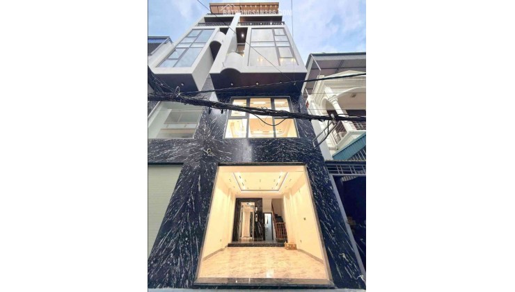 Bán nhà Long Biên 9 tỷ 40m Gara,Thang máy,nhà mới