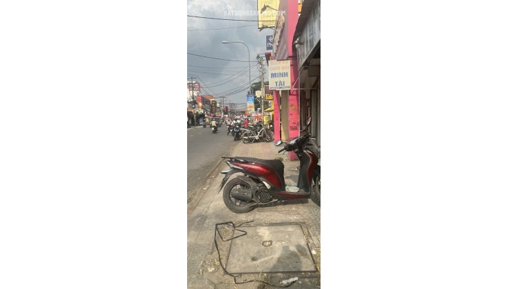 CHO THUÊ MẶT TIỀN NGUYỄN ẢNH GẦN RA LÊ VĂN KHƯƠNG Q12 - 4,5 × 12 - 18TR/TH. LH:0972203176