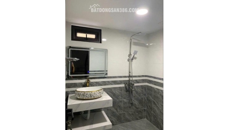 Cần cho thuê căn phòng tại địa chỉ số 10/97 ngõ 105 phố Bạch Mai, phường Bạch Mai, tp Hà Nội.