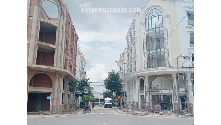 BÁN LÔ BIỆT THỰ 270M2 CÁCH SB LONG THÀNH 5P CHỈ 8 TỶ
