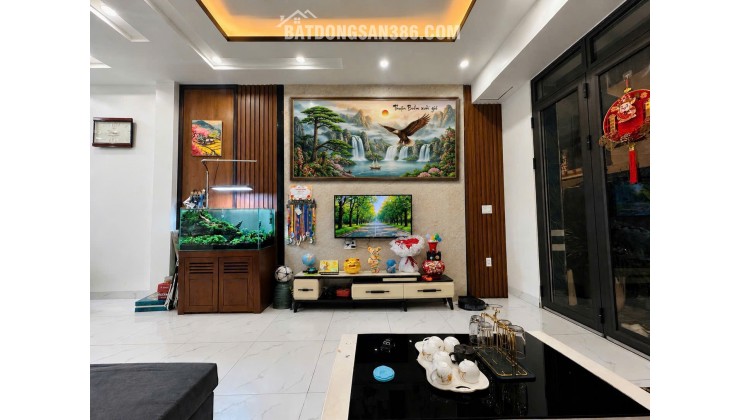  NHÀ 3 TẦNG KHU TÁI ĐỊNH CƯ VINHOMES RIVERSIDE – HỒNG BÀNG- FULL NỘI THẤT CHỈ 4,25 tỷ