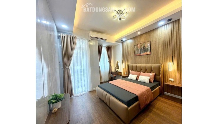 CHO THUÊ NHÀ - Chiến Thắng, P.9, Q.Phú Nhuận - 4pn 4wc - 22tr/tháng