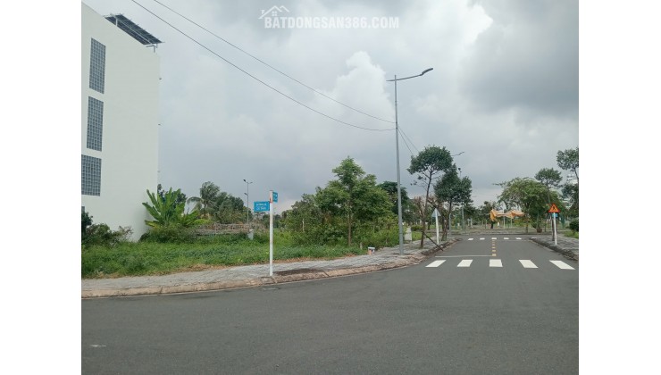 BÁN LÔ ĐẤT NỀN TIẾN LỘC GARDEN CĂN GÓC 2 MT ĐƯỜNG 12M, SÁT SÂN BAY LONG THÀNH CHỈ 4 TỶ